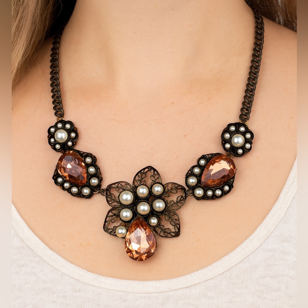 Vintage-Inspired Statement Necklace – Peach/Coral Crystal & Pearl Accents